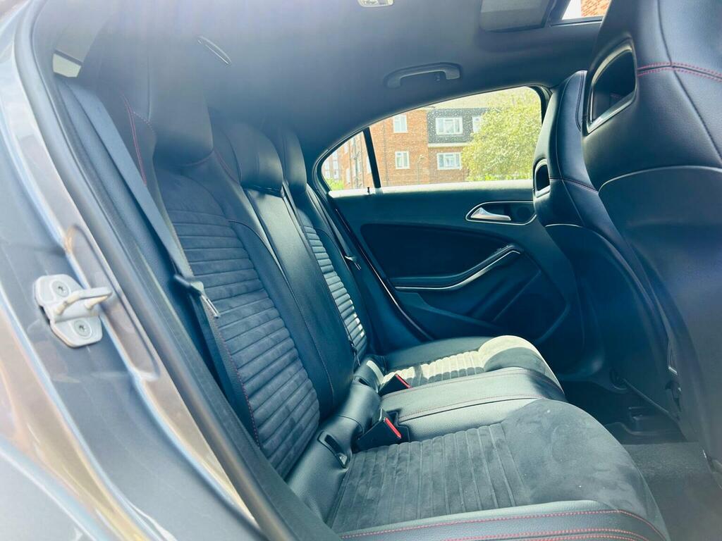 Mercedes-Benz A Class 1.5L A180 Cdi Eco Se 109 Bhp Red #16