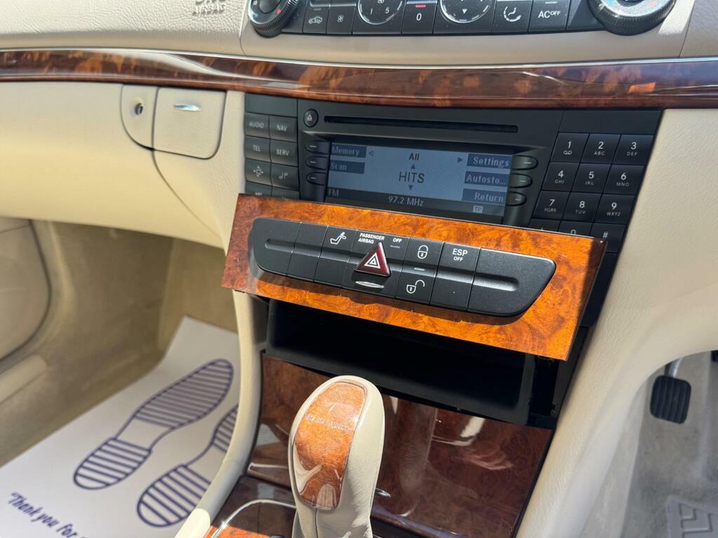 Mercedes-Benz E Class 5.0 E500 Elegance Silver #18