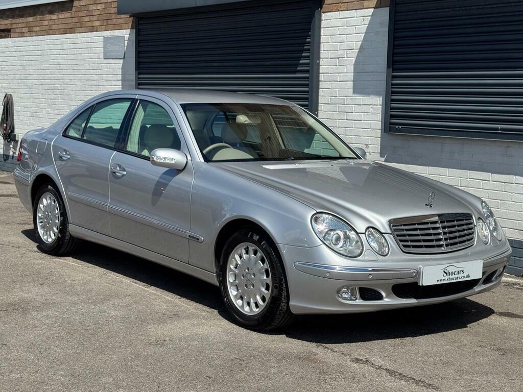 Mercedes-Benz E Class 5.0 E500 Elegance Silver #1