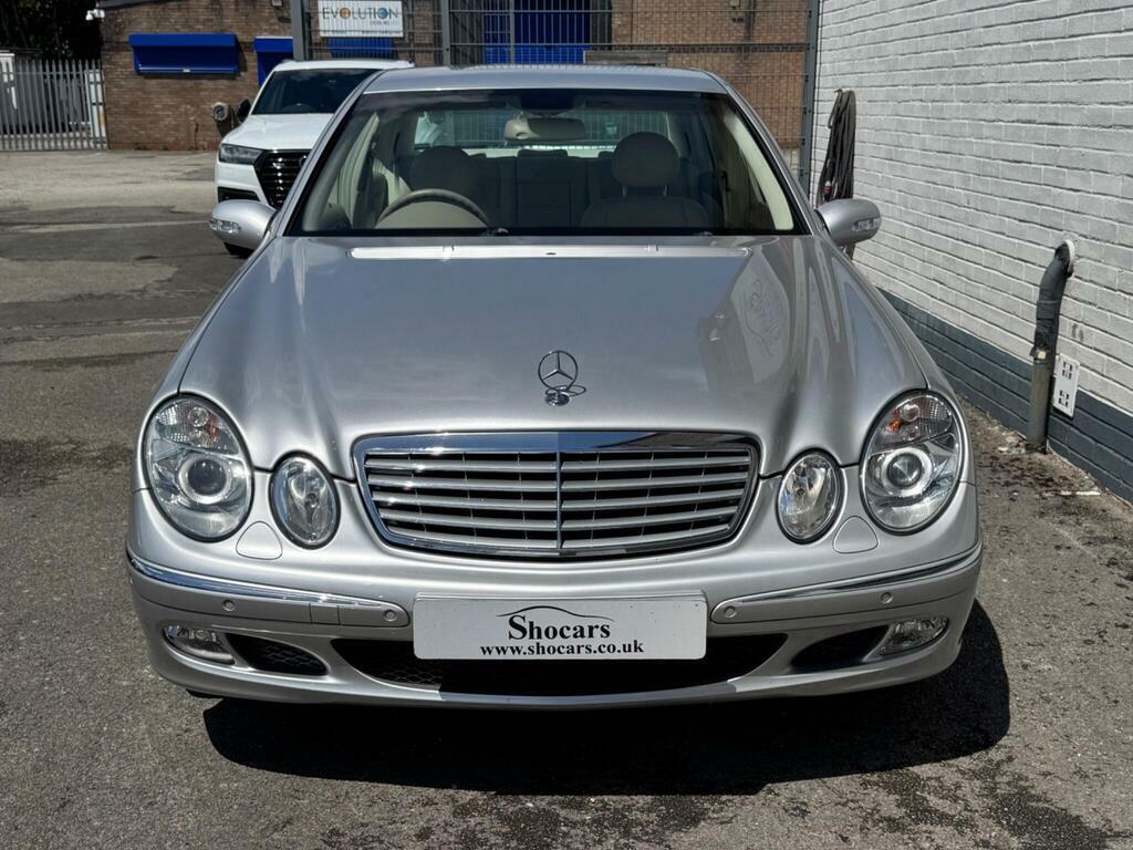 Mercedes-Benz E Class 5.0 E500 Elegance Silver #24