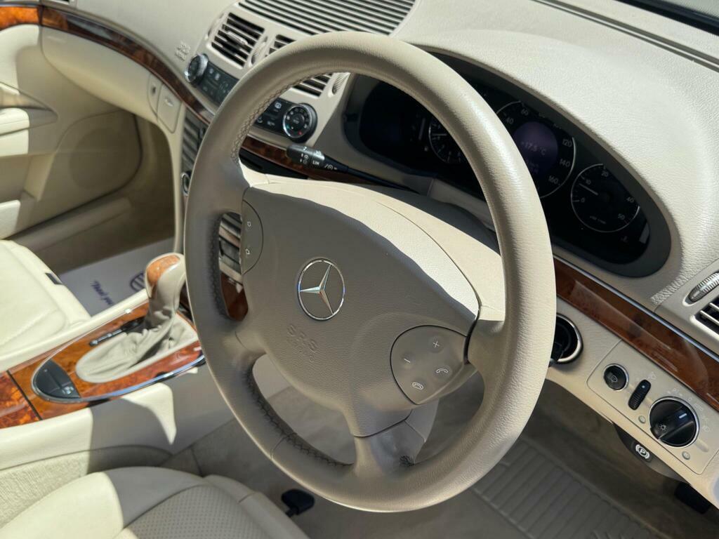 Mercedes-Benz E Class 5.0 E500 Elegance Silver #13