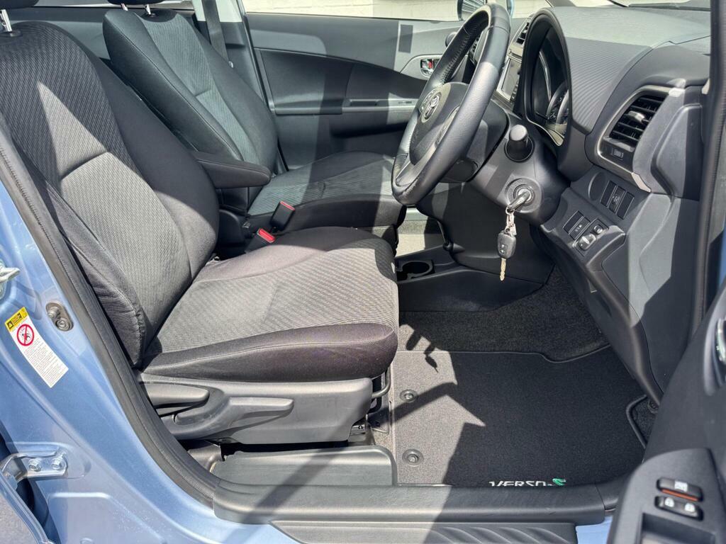 Toyota Verso-S S 1.3L 98 Bhp Silver #12