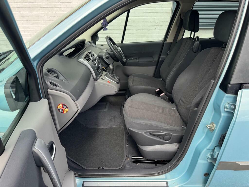 Renault Grand Scenic 1.6 Vvt Privilege Grey #13