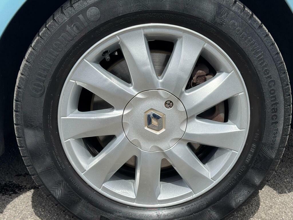 Renault Grand Scenic 1.6 Vvt Privilege Grey #11