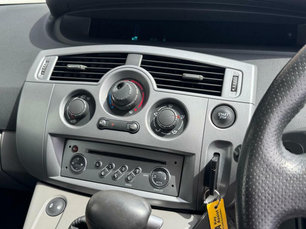 Renault Grand Scenic 1.6 Vvt Privilege Grey #19