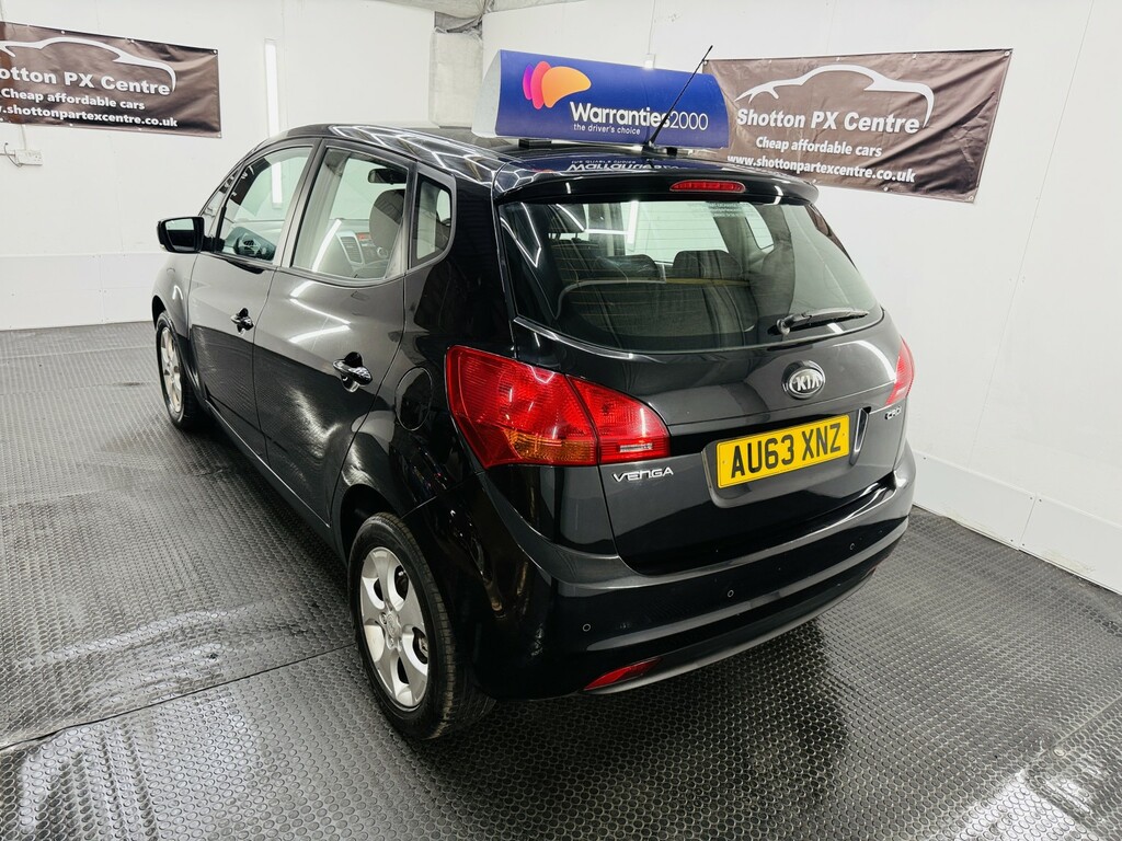 Kia Venga 1.4 Crdi 2 Black #5