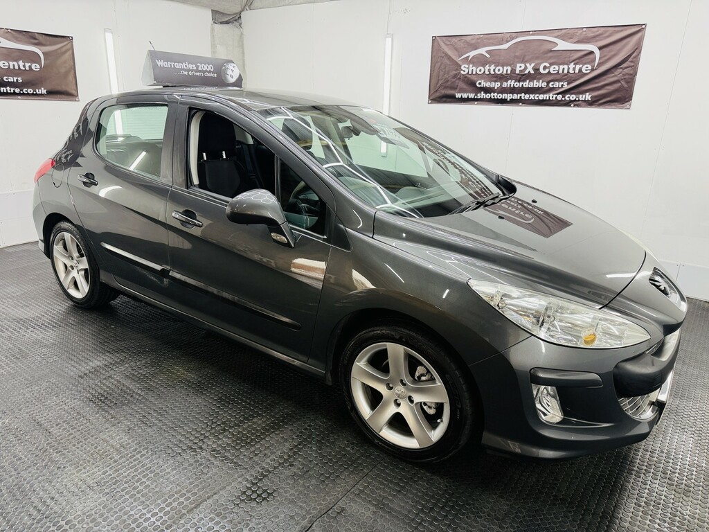 Peugeot 308 Hatchback Red #9