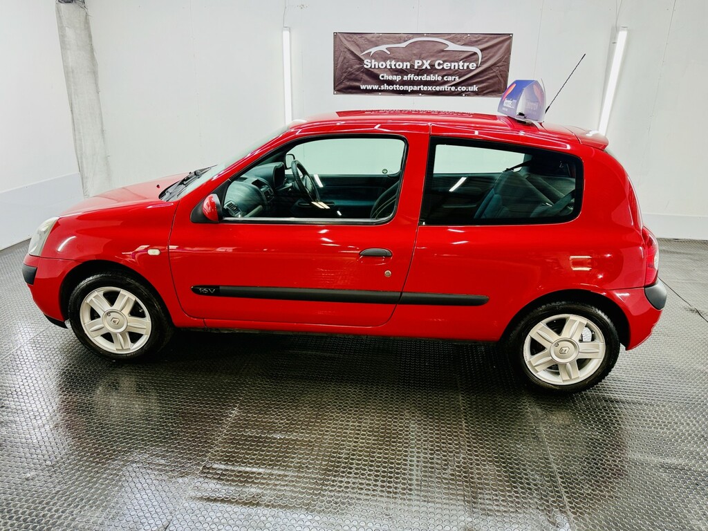 Renault Clio 1.2 Campus Sport Red #3