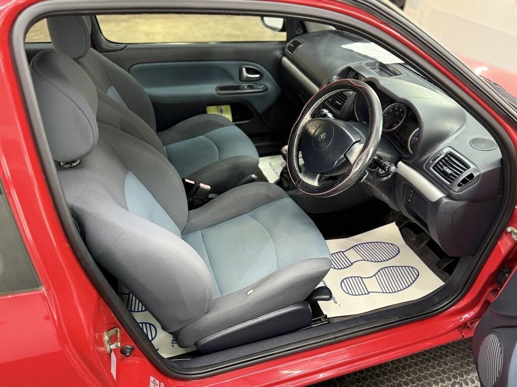 Renault Clio 1.4 16V Dynamique Silver #15