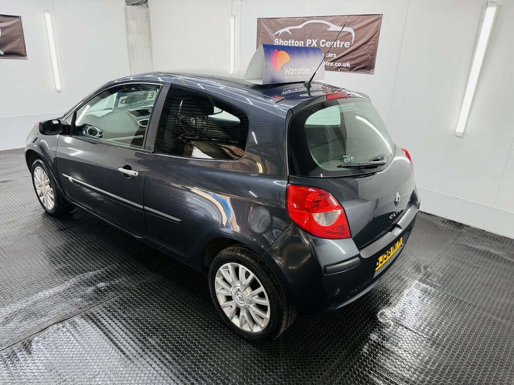 Renault Clio 1.5 Dci Dynamique Grey #4