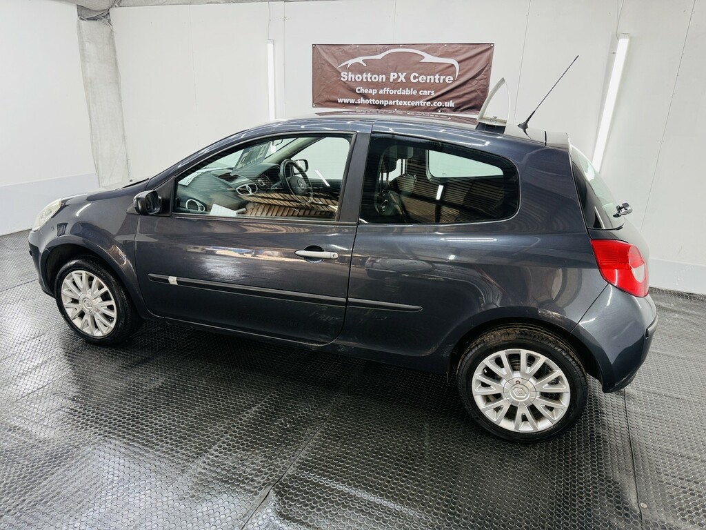 Renault Clio 1.5 Dci Dynamique Grey #3