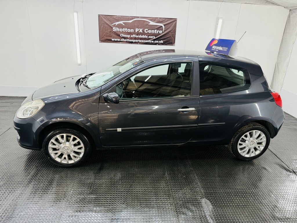 Renault Clio 1.5 Dci Dynamique Grey #2