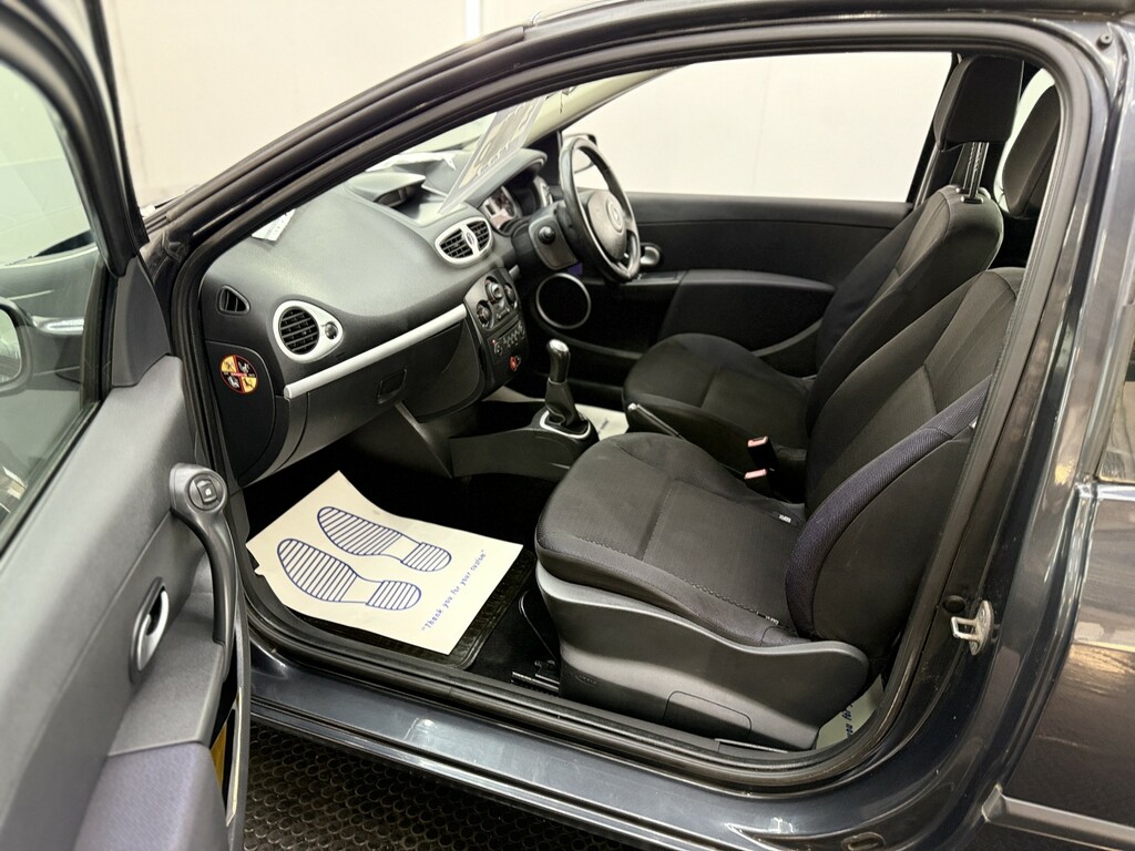 Renault Clio 1.2 16V Expression Grey #19