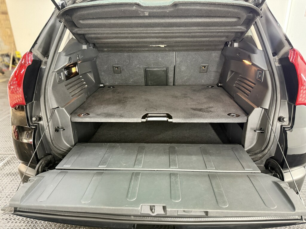 Peugeot 3008 1.6 E Black #15