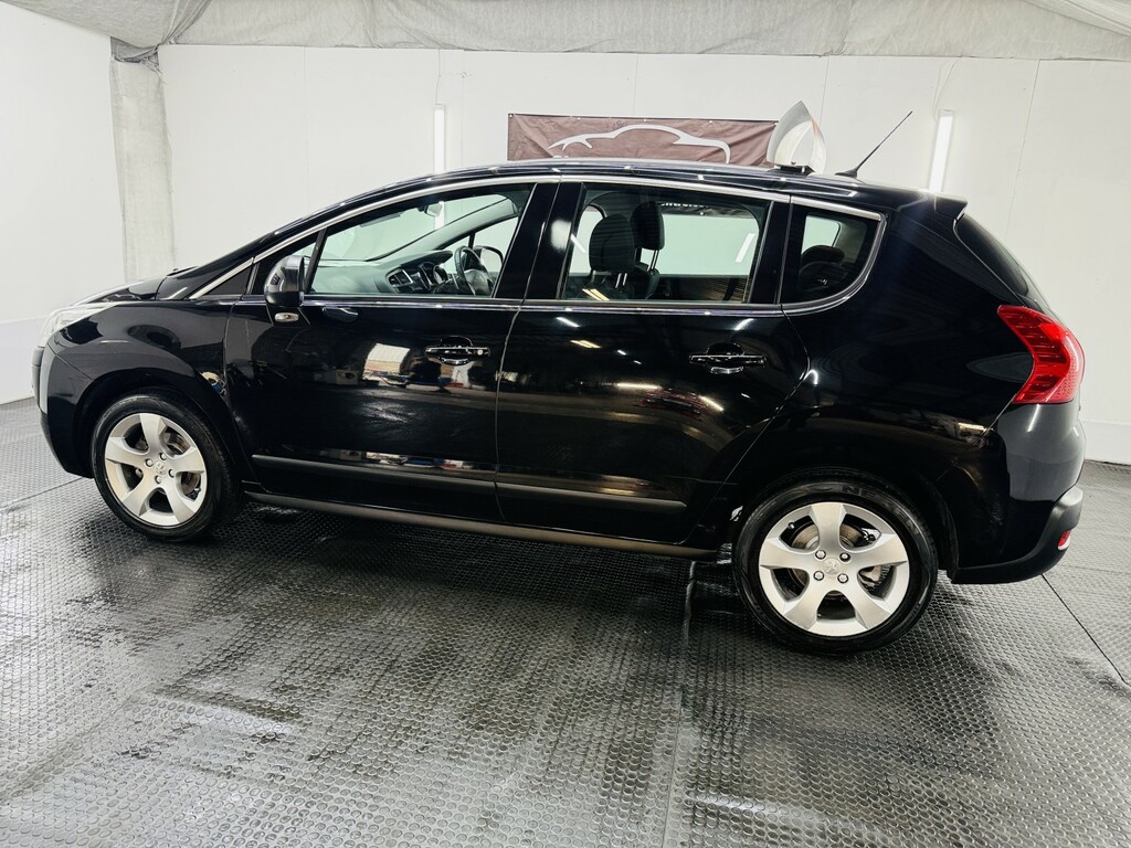 Peugeot 3008 1.6 E Black #3