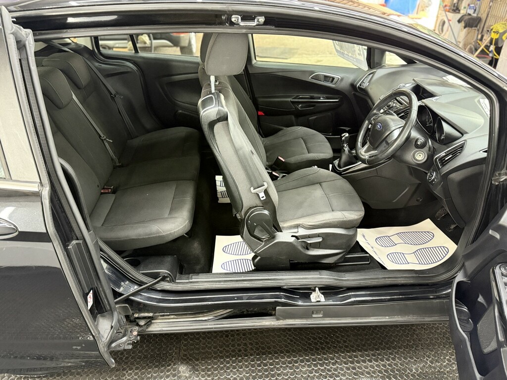 Ford B-Max Mpv 1.0T Ecoboost Titanium Euro 5 Ss 2012 Black #19