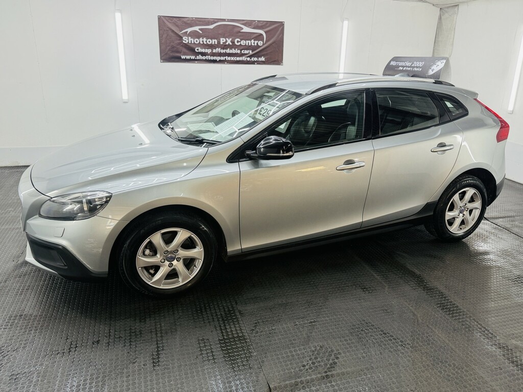 Volvo V40 Cross Country 1.6 D2 Se Silver #2