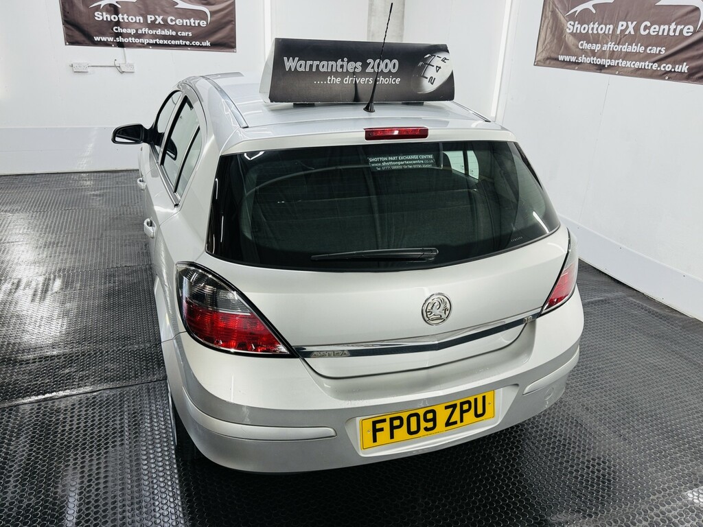 Vauxhall Astra 1.8 I 16V Club Silver #6