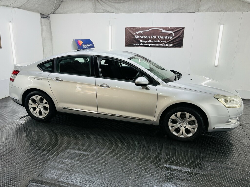 Citroen C5 1.6 Hdi Vtr Plus Nav 110 Bhp White #9