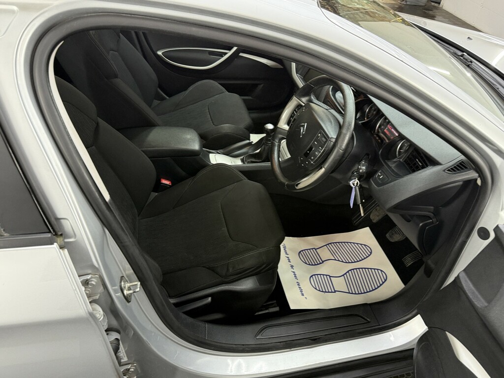 Citroen C5 1.6 Hdi Vtr Plus Nav 110 Bhp White #14