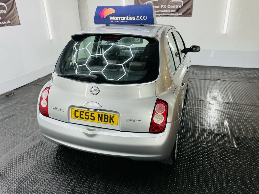 Nissan Micra Hatchback 1.0 E 200505 Silver #12