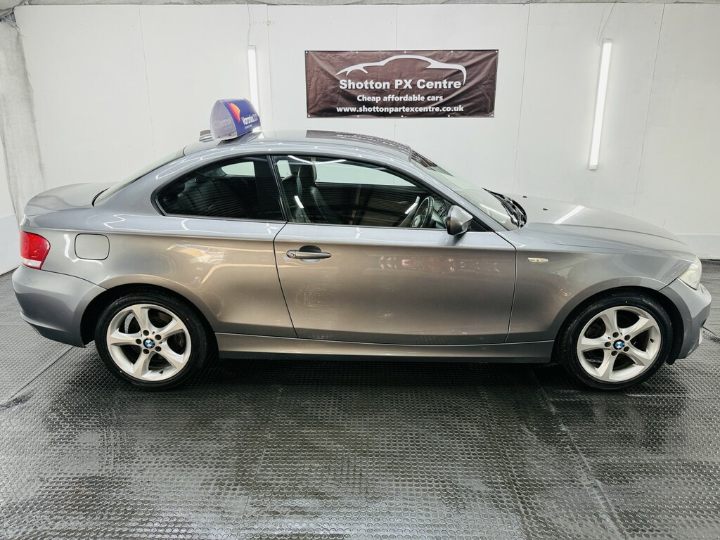 BMW 1 Series 118D Sport Black #10
