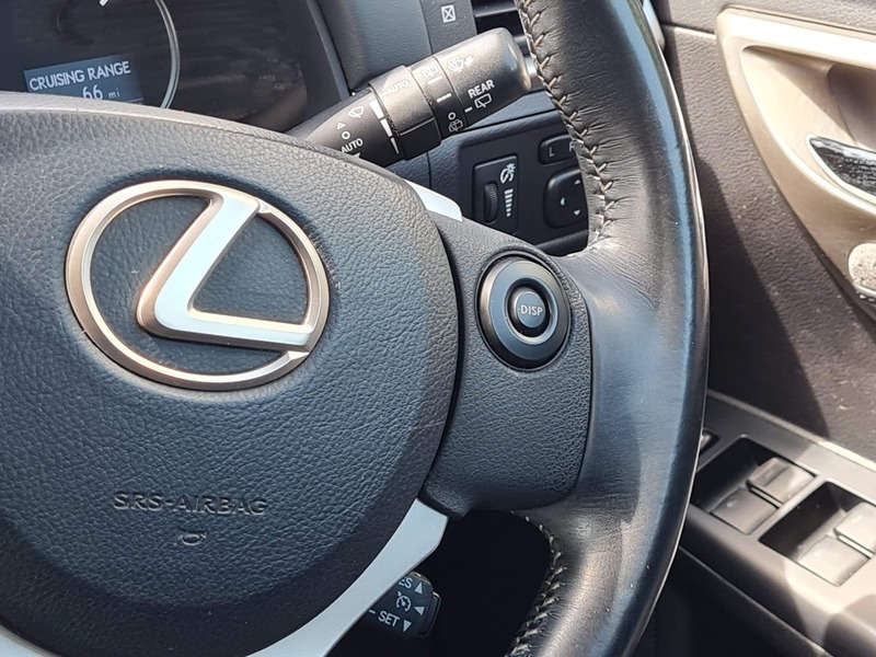 Lexus CT Hatchback 1.8 200H Premier 201565 Silver #15