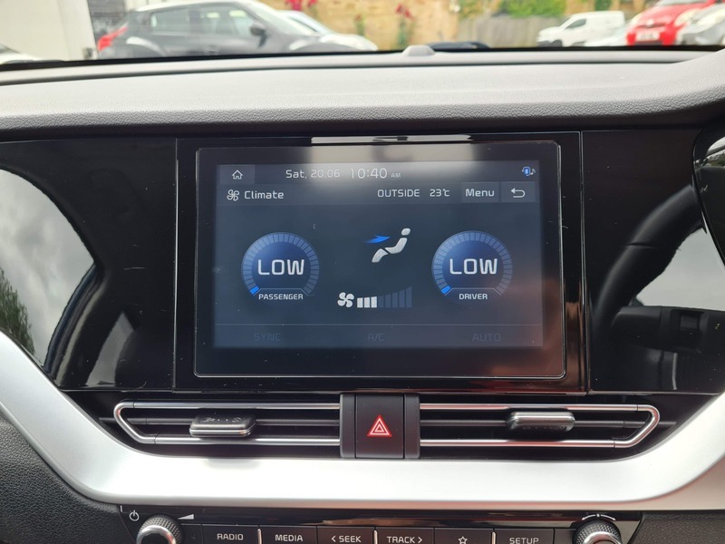 Kia Niro 1.6 Gdi 3 Dct White #18