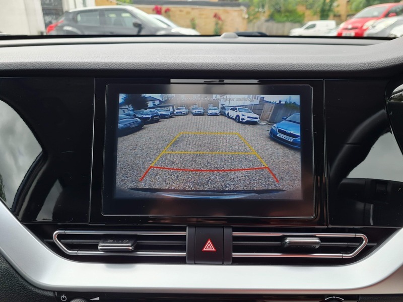 Kia Niro 1.6 Gdi 3 Dct White #16