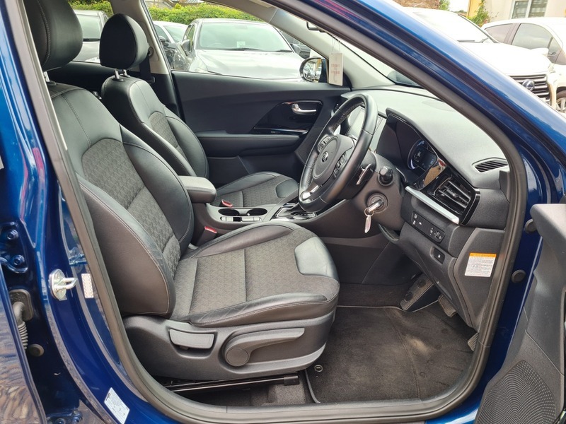 Kia Niro 1.6 Gdi 3 Dct White #25