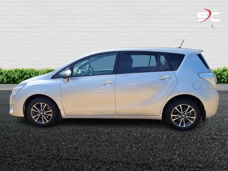Toyota Verso Valvematic Icon Silver #5
