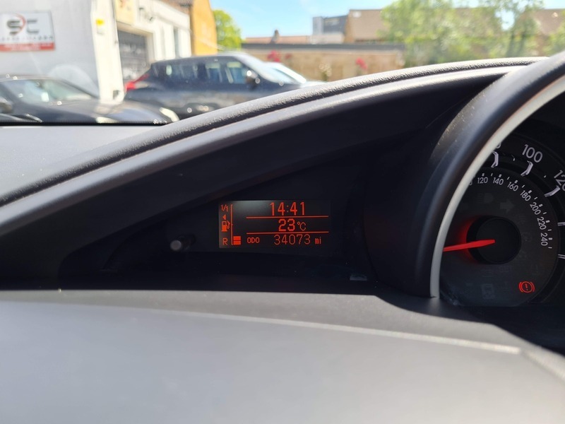 Toyota Verso 1.6 D-4d Excel 110 Bhp White #20