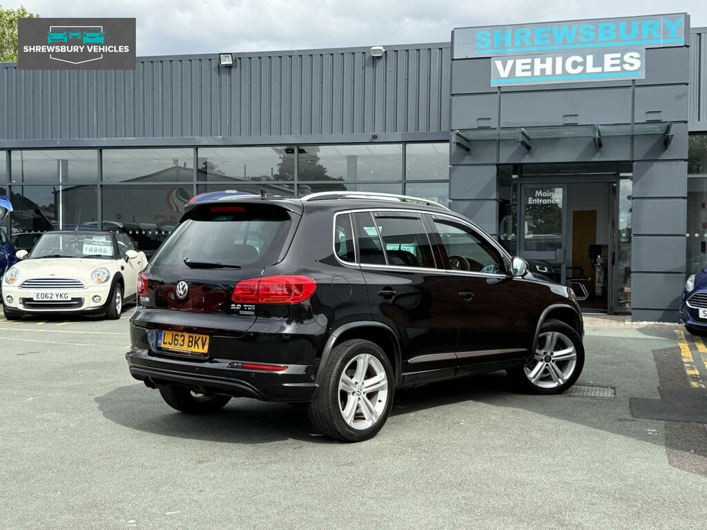 Volkswagen Tiguan R-line Black #6