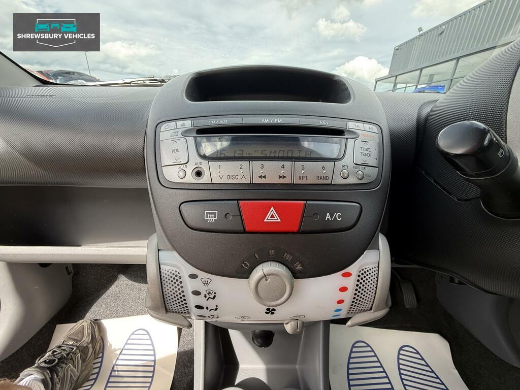 Peugeot 107 Hatchback Black #18