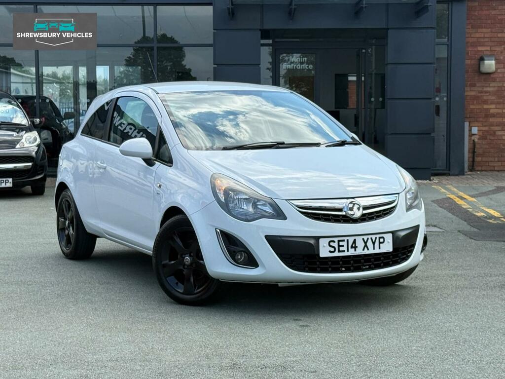 Vauxhall Corsa Sxi White #4