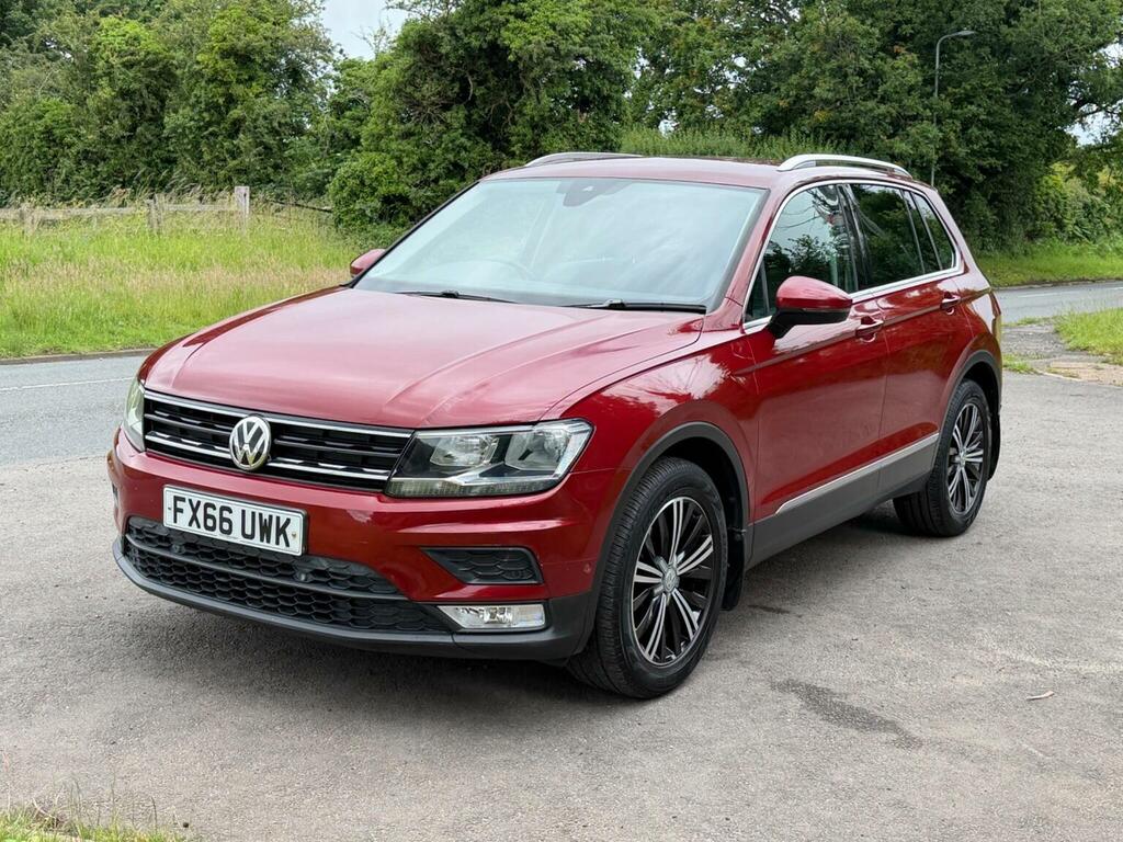 Volkswagen Tiguan Suv 2.0 Tdi Bluemotion Tech Se Navigation Euro 6 FX66UWK Red #5