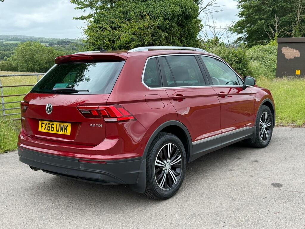 Volkswagen Tiguan Suv 2.0 Tdi Bluemotion Tech Se Navigation Euro 6 FX66UWK Red #2