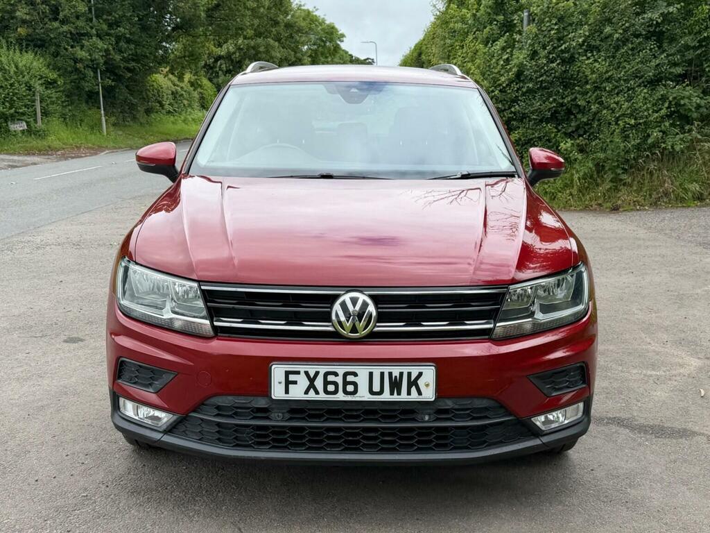Volkswagen Tiguan Suv 2.0 Tdi Bluemotion Tech Se Navigation Euro 6 FX66UWK Red #4
