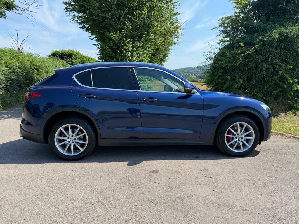 Alfa Romeo Stelvio 2.0T Speciale Q4 Awd Euro 6 Ss Blue #3