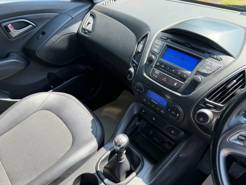 Hyundai Ix35 1.7 Se Nav Crdi 114 Bhp Blue #19