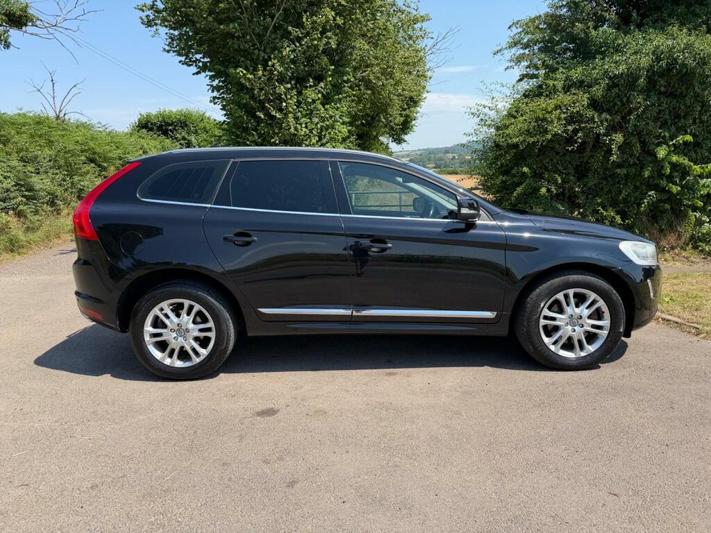 Volvo XC60 2.4 D5 Se Lux Nav Geartronic Awd Euro 5 Black #3