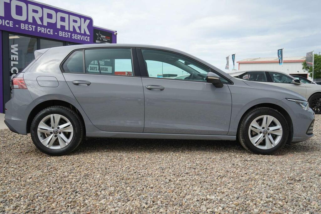 Volkswagen Golf 1.5 Tsi Life Euro 6 Ss LP72MDY Grey #4
