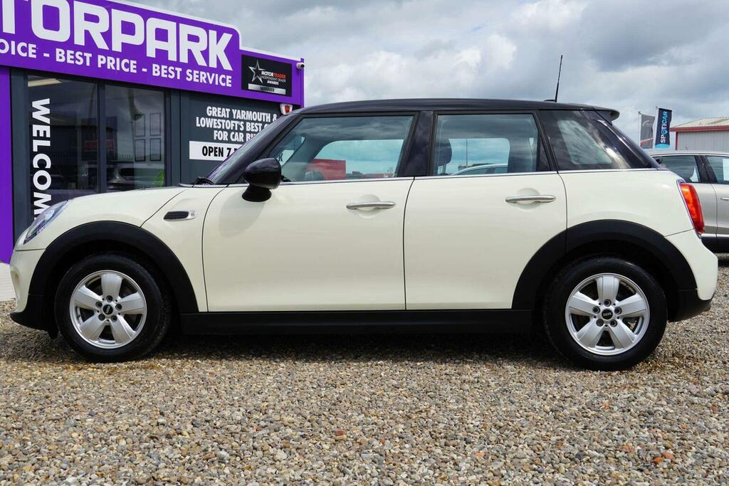 Mini Hatch 1.5 Cooper Classic Euro 6 Ss EG19PGO White #6