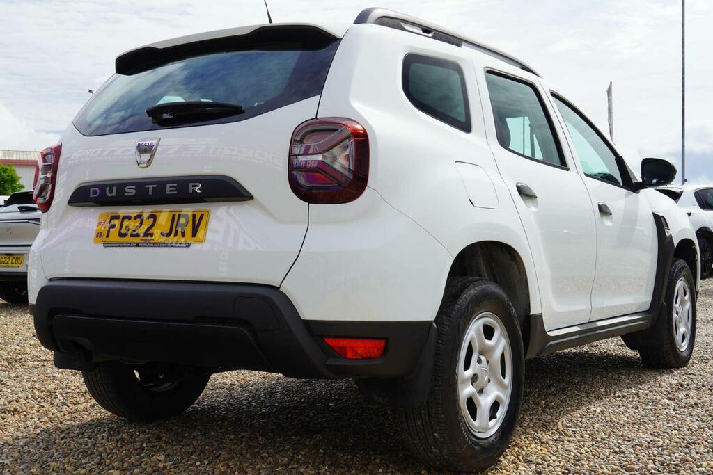 Dacia Duster 1.0 Tce Essential Euro 6 Ss FG22JRV White #6