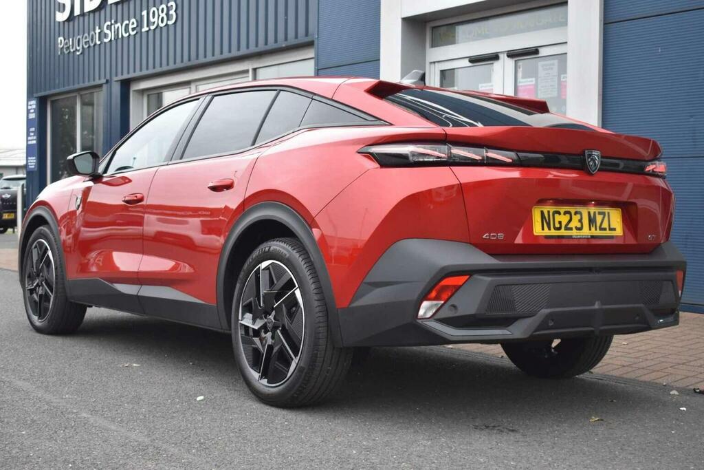 Peugeot 408 1.2 Puretech Gt Fastback Eat Euro 6 Ss Red #2