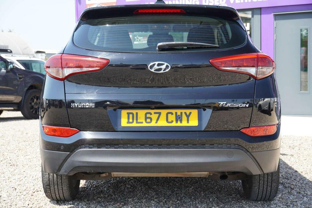Hyundai Tucson 1.6 Gdi Blue Drive Se Nav Euro 6 Ss DL67CWY Black #5