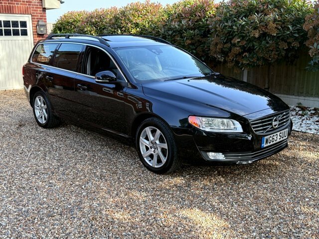 Volvo V70 2013 2.4 D5 Se Estate Geartronic Euro 5 Black #3