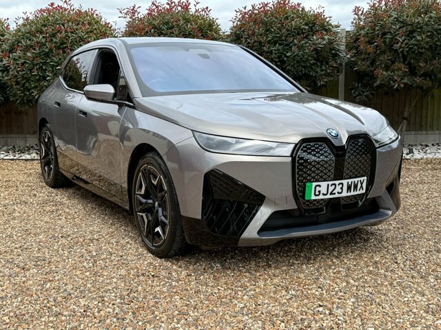 BMW iX 2023 50 111.5 Kwh 11 Kw Charger M Sport Huge Spec Grey