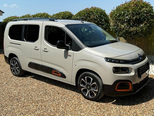 Citroen Berlingo Driver M White #29