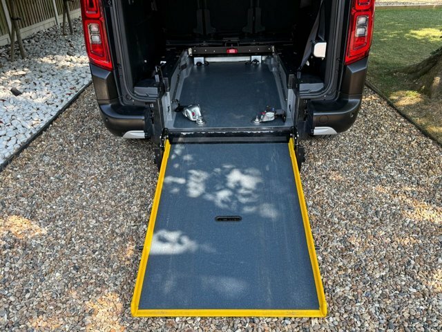Citroen Berlingo Driver M White #38